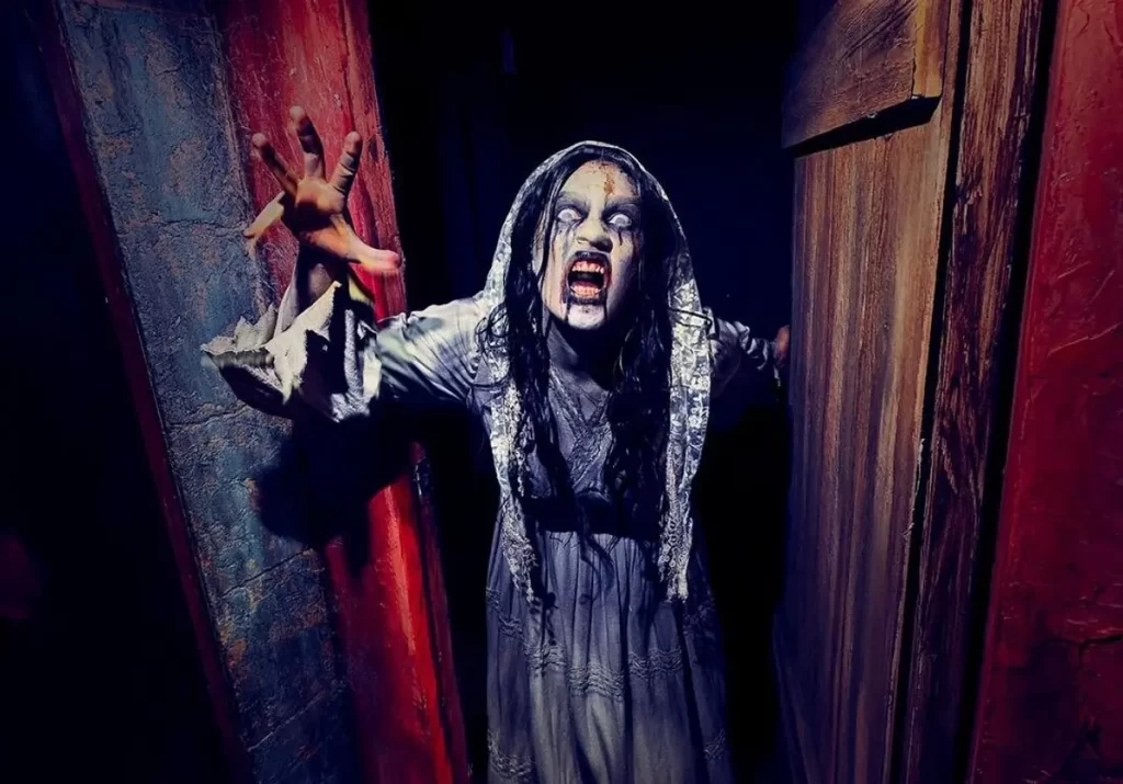 datas halloween universal 2025 horror nights