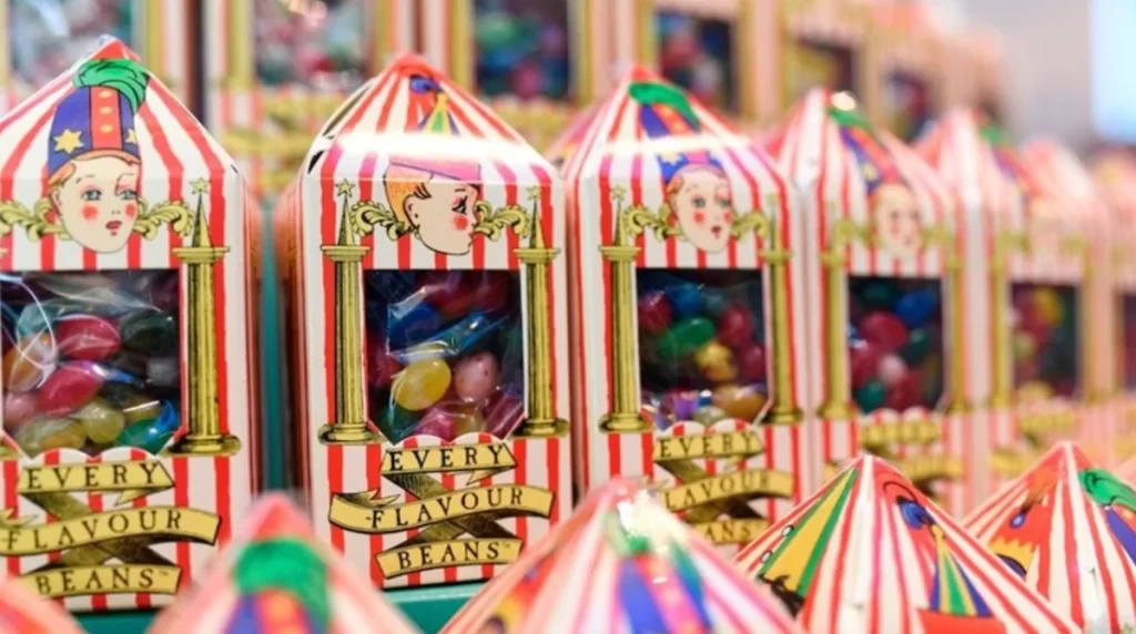 Feijõezinhos de Todos os Sabores Bertie Bott’s na Honeydukes do Universal Orlando, caixas listradas clássicas