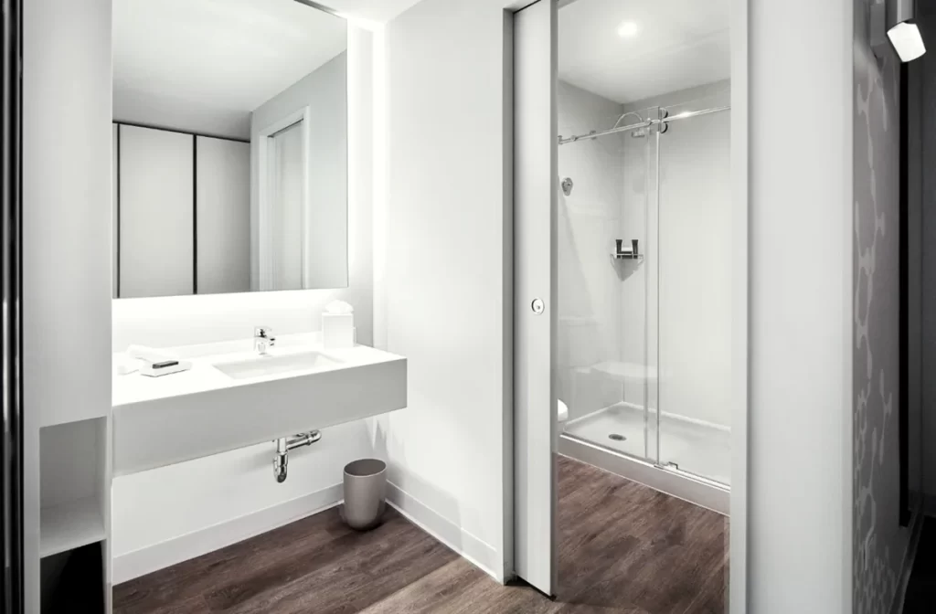 universal aventura hotel banheiro quarto standard