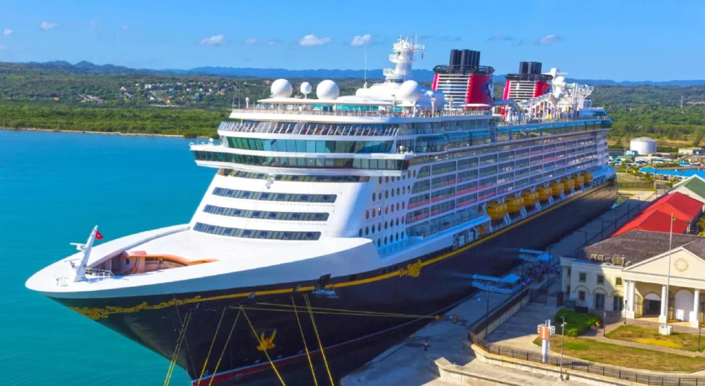cruzeiro disney fantasy