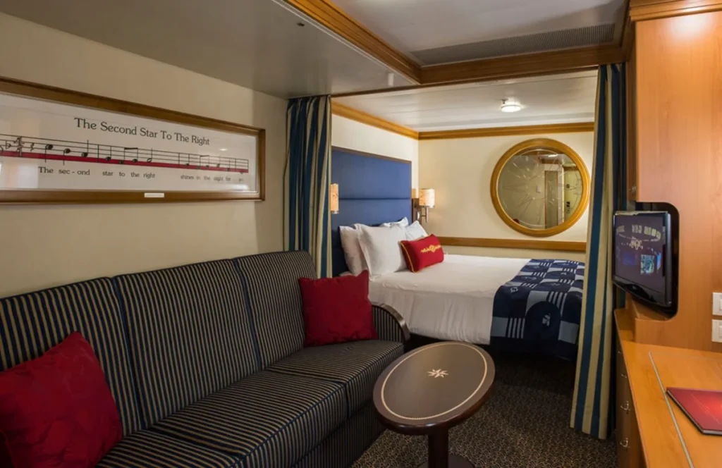 disney dream cabine interna