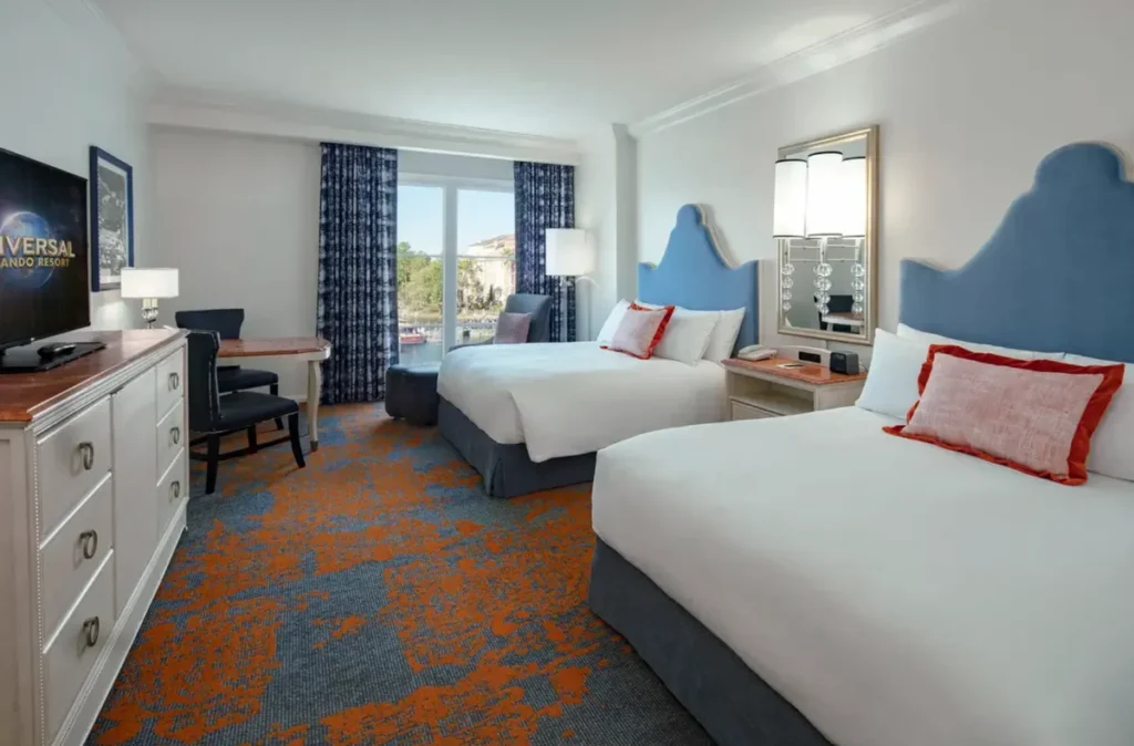 Opção de quarto com duas camas no Loews Portofino Bay Hotel.