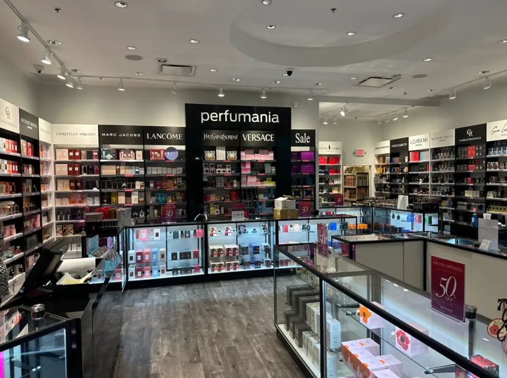 Interior de uma loja Perfumania